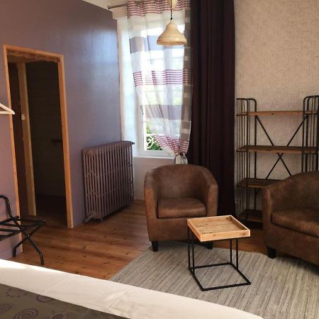 Tilleuls Et Bambous Hotell Saint-Sauveur-d'Aunis Exteriör bild