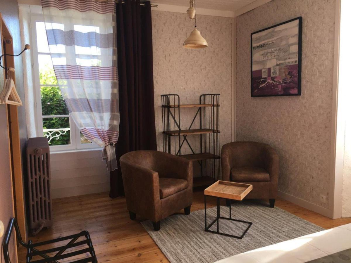 Tilleuls Et Bambous Hotell Saint-Sauveur-d'Aunis Exteriör bild