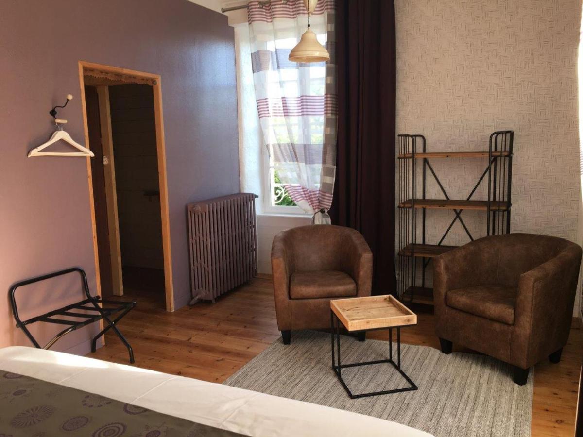 Tilleuls Et Bambous Hotell Saint-Sauveur-d'Aunis Exteriör bild