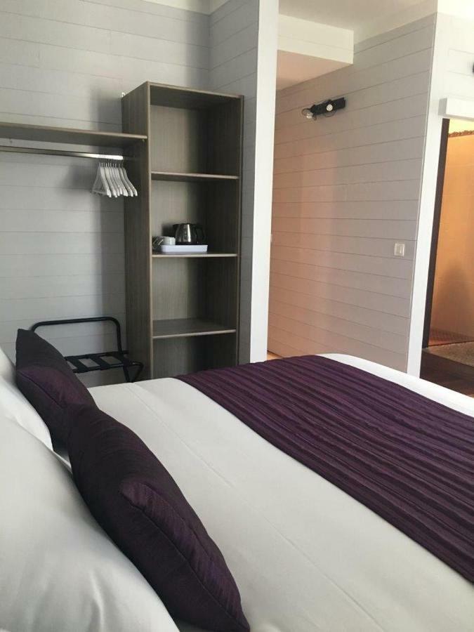 Tilleuls Et Bambous Hotell Saint-Sauveur-d'Aunis Exteriör bild