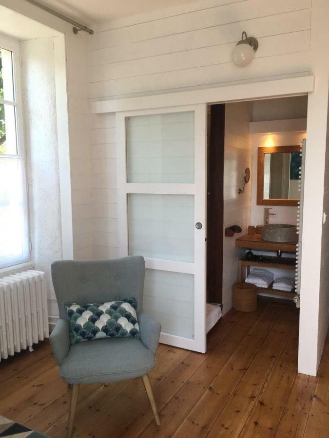 Tilleuls Et Bambous Hotell Saint-Sauveur-d'Aunis Exteriör bild